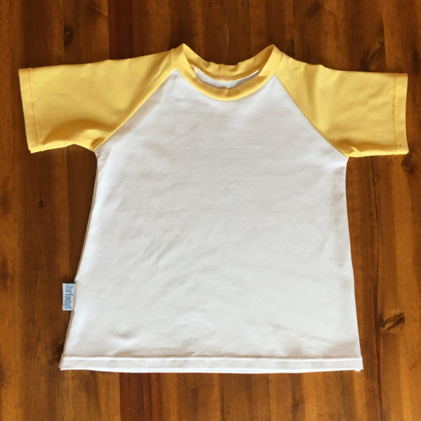 SturKnopf zweifarbiges T-Shirt Weiß und Gelb
